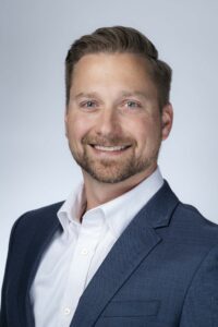 Joshua Russell headshot
